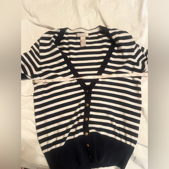 Banana Republic Mariner With Gold Buttons - Picture 5 of 6